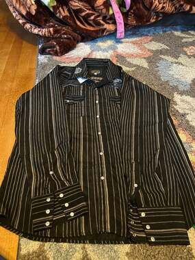 Oro long sleeve shirt size medium new with tags